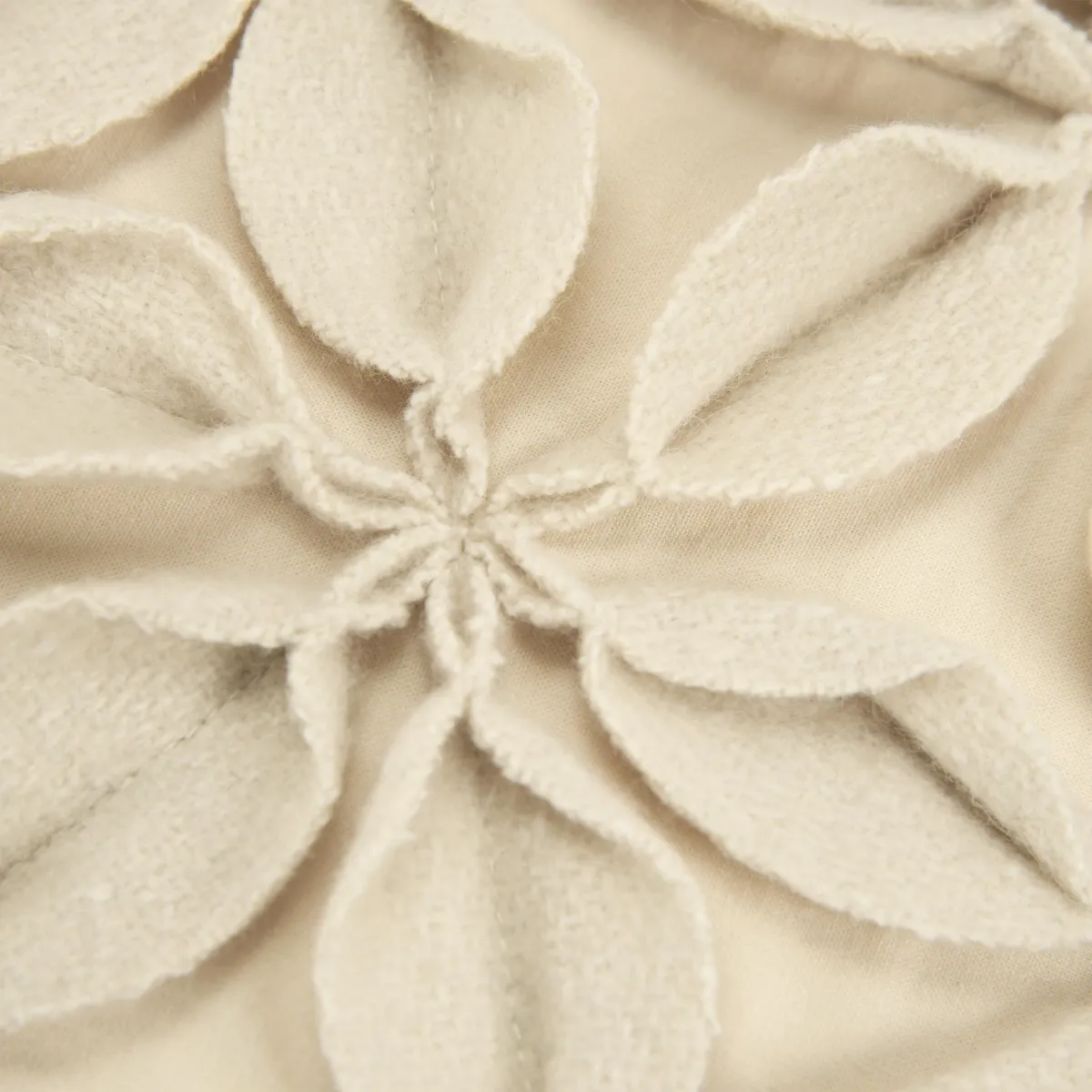 18" x 18" Down Filled Pillow