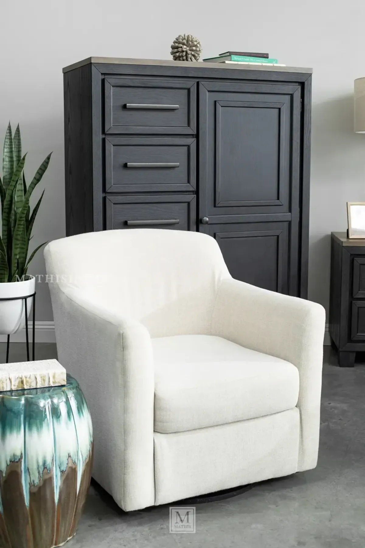 Bradney Swivel Accent Chair in Linen