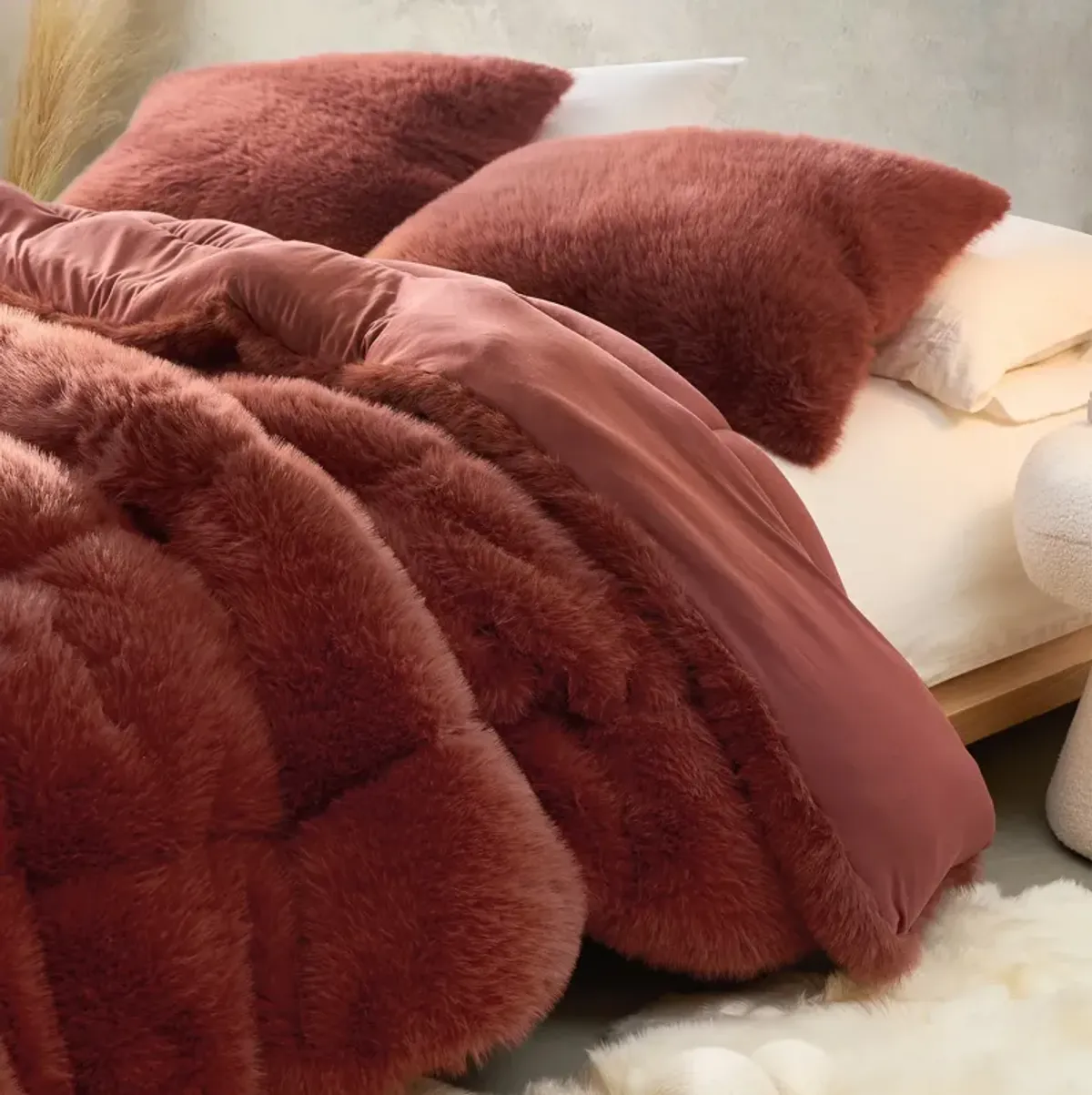 Messy Hair Day - Coma Inducer® Oversized Comforter - Auburn