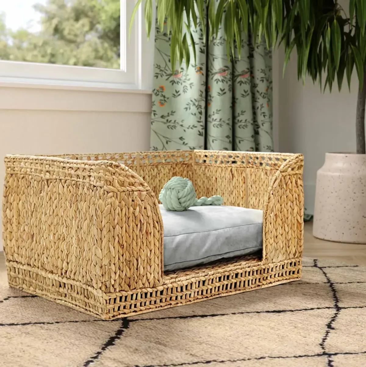 Poppy Black Rattan Small Pet Bed