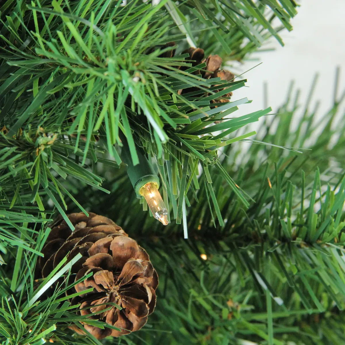 4' Pre-Lit Full Dakota Red Pine Artificial Christmas Tree  Clear Lights