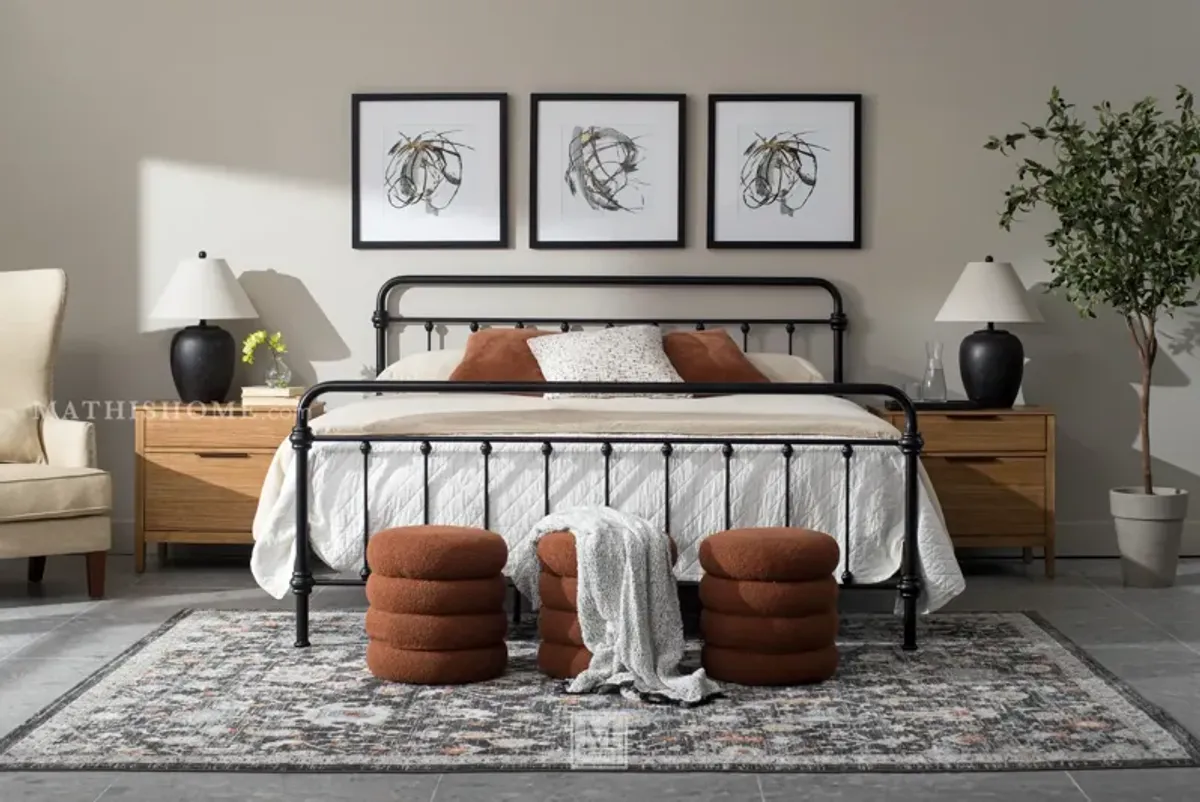 Lucy Queen Metal Bed