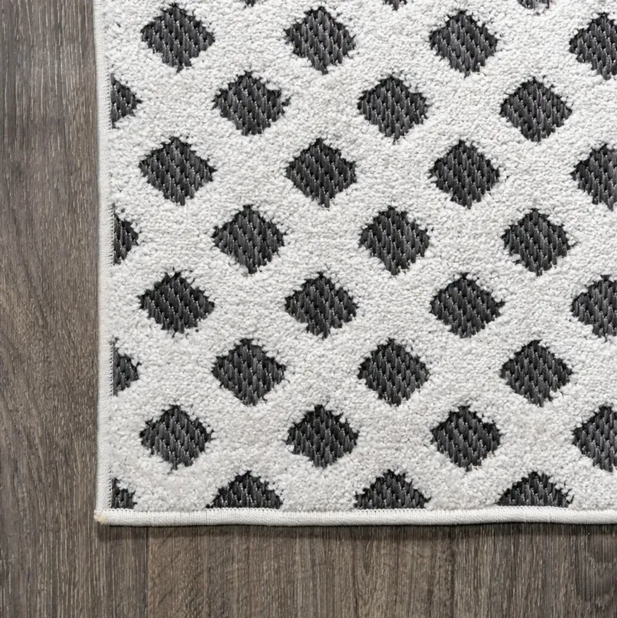 Rabat High-Low Pile Mini Diamond Trellis Area Rug