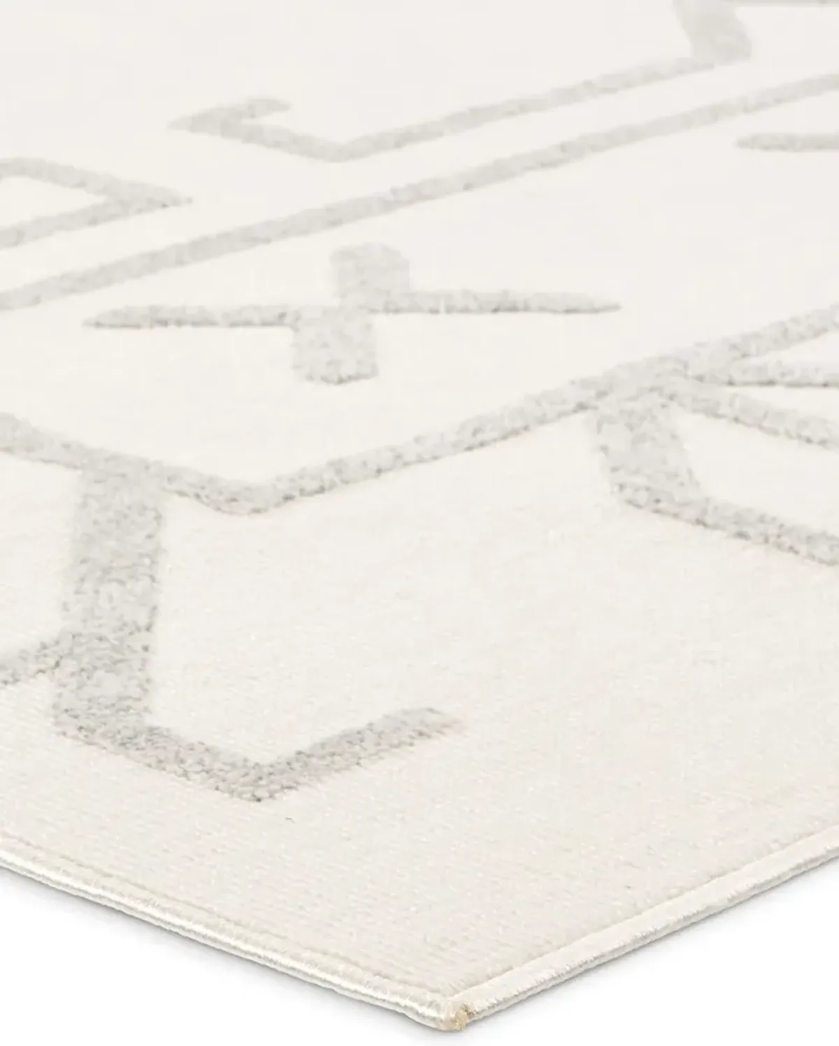 Kysa Kasinda White 5'3" x 7'6" Rug