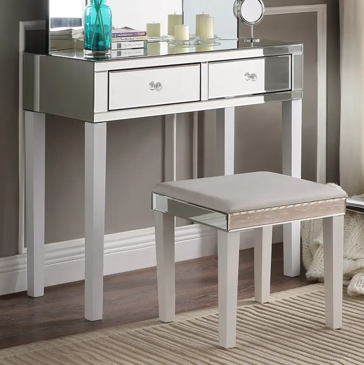 Inspired Home Beckham Vanity Table with Stool Set