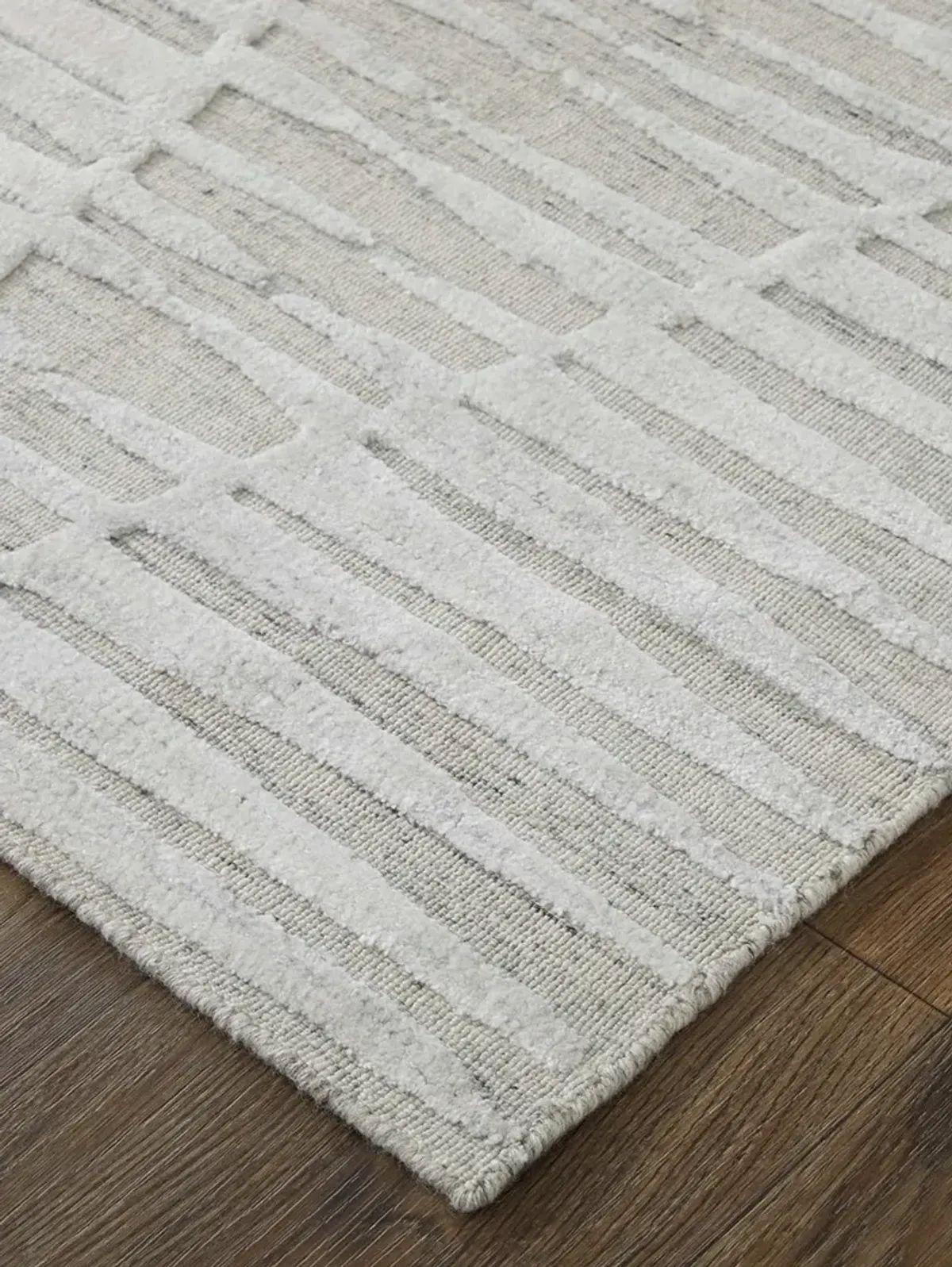 Elias 69FVF 12' x 15' Ivory/Tan Rug