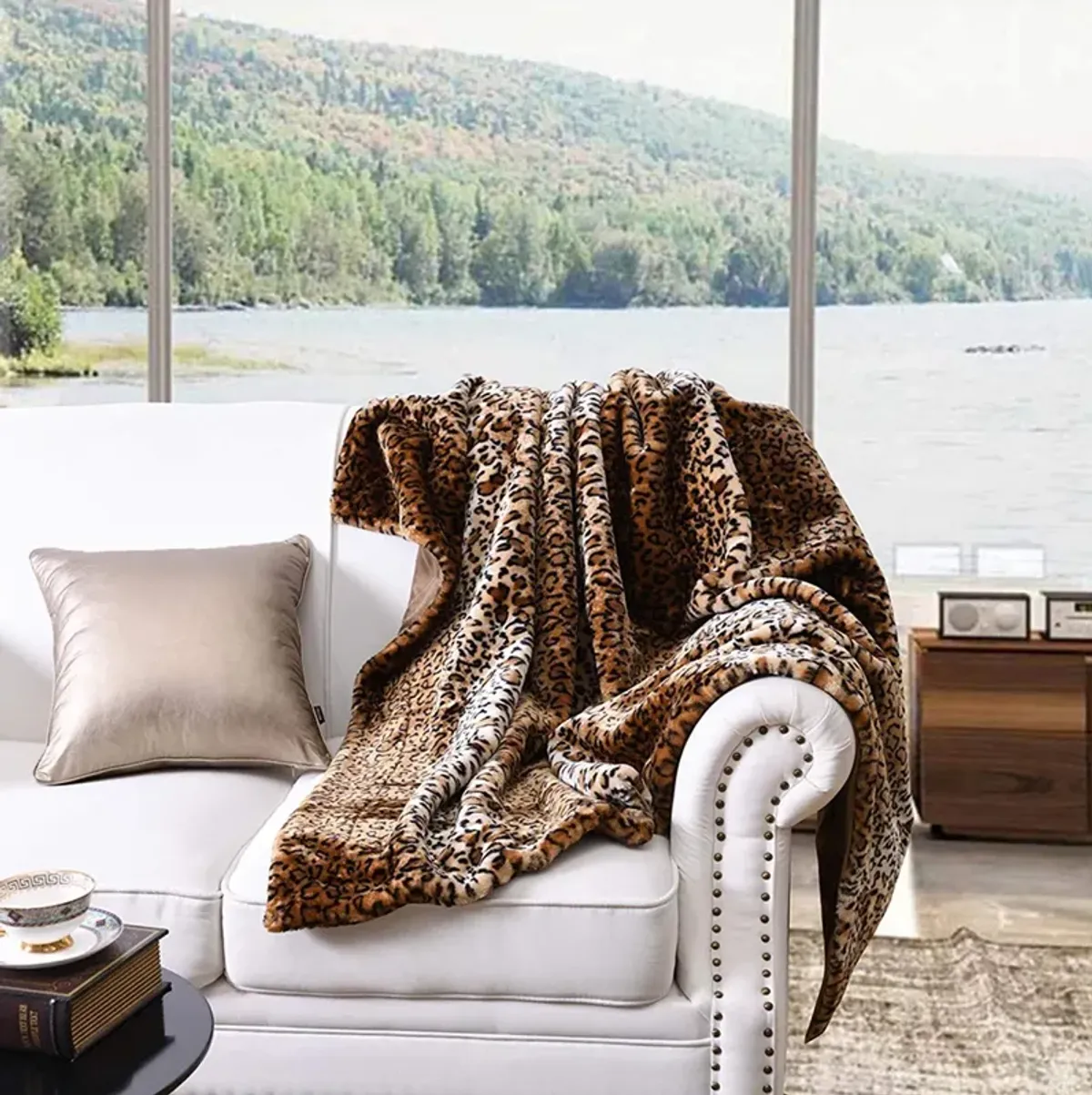 MarCielo Faux Fur Throw Blanket Leopard Cheetah Bed Blanket