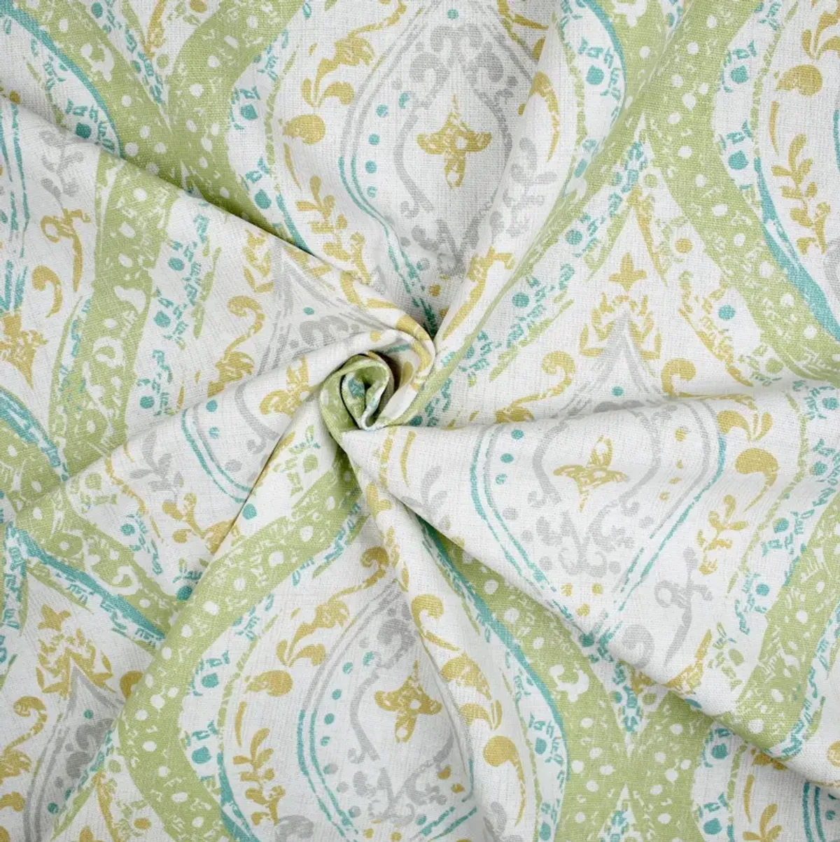 6ix Tailors Fine Linens Cressida Green Tea Comforter Set