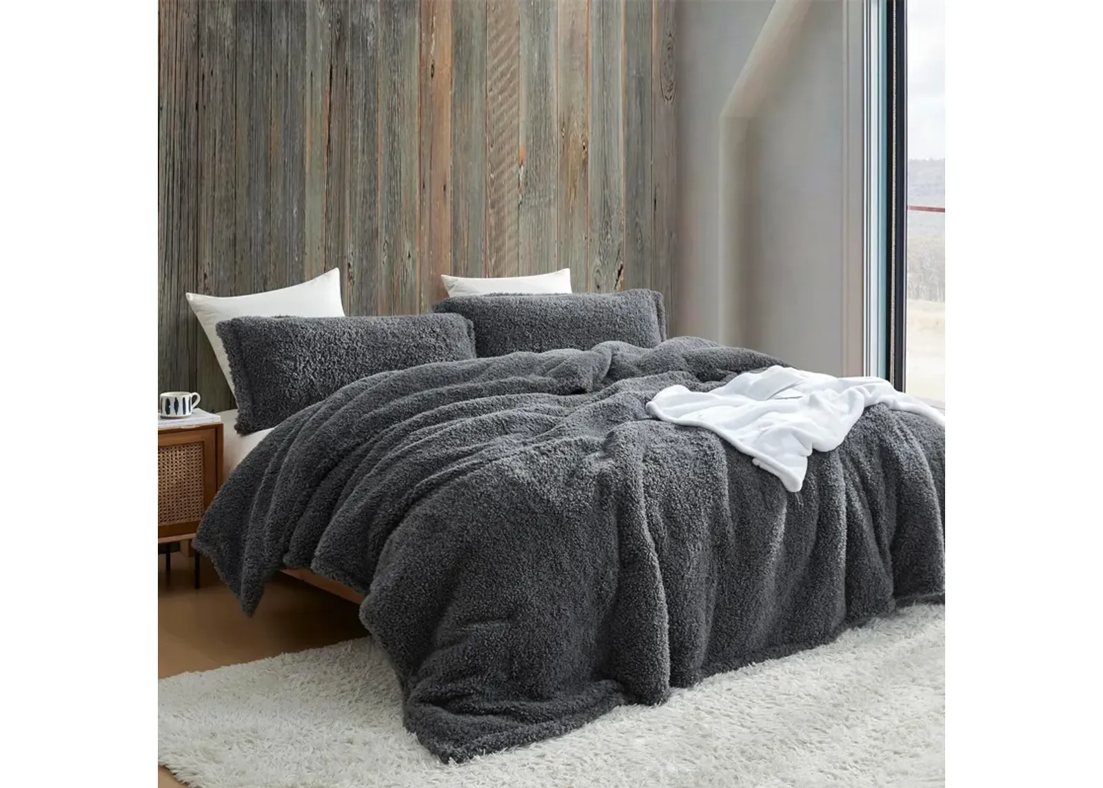 Pumi - Coma Inducer� Oversized Comforter Set