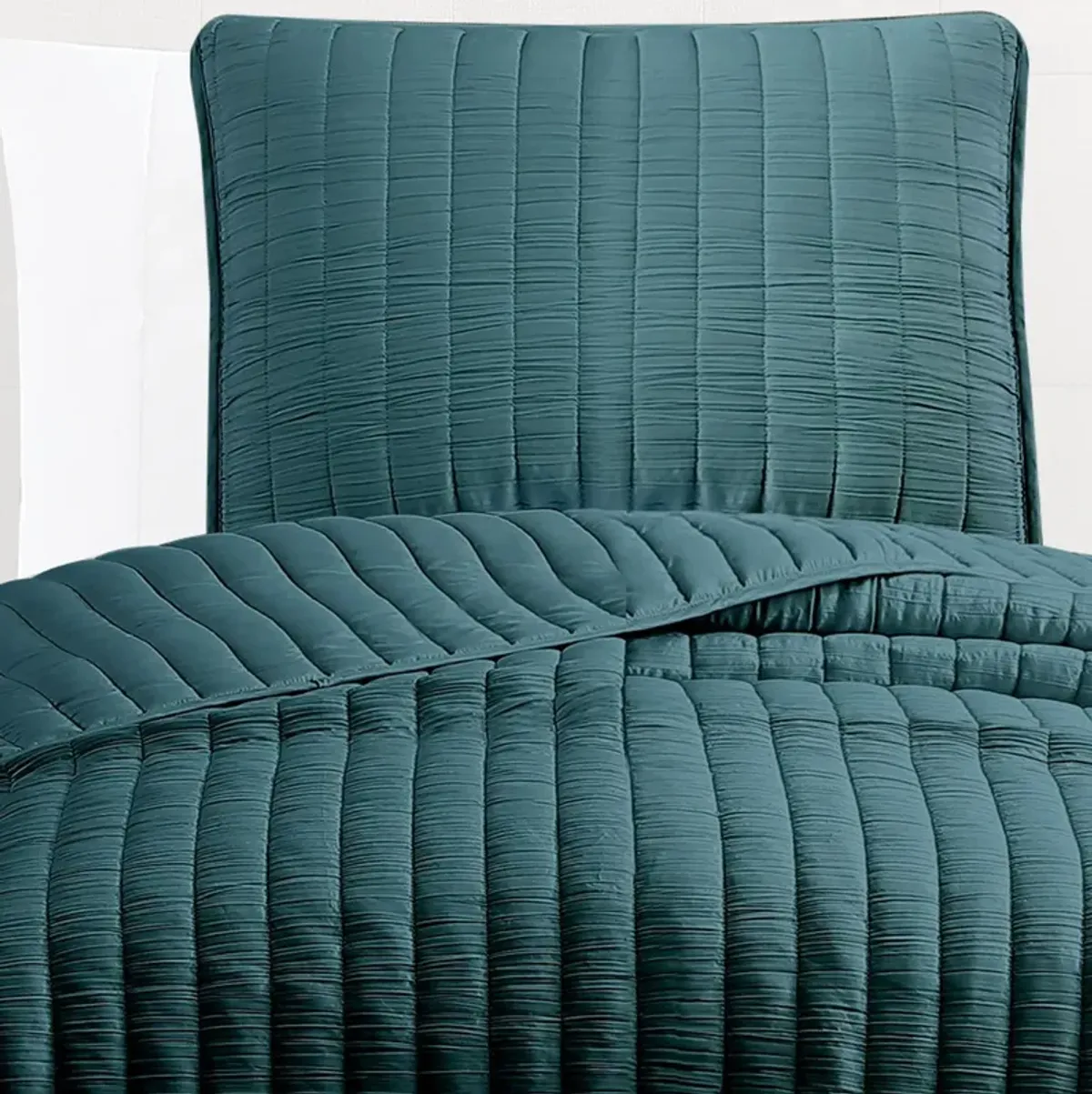 Elia Twin Contemporary Quilt Coverlet Set with Crinkle Texture, Teal Green - Benzara