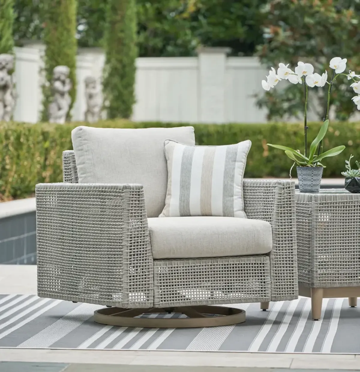 Seton Creek Outdoor Swivel Lounge with Cushion