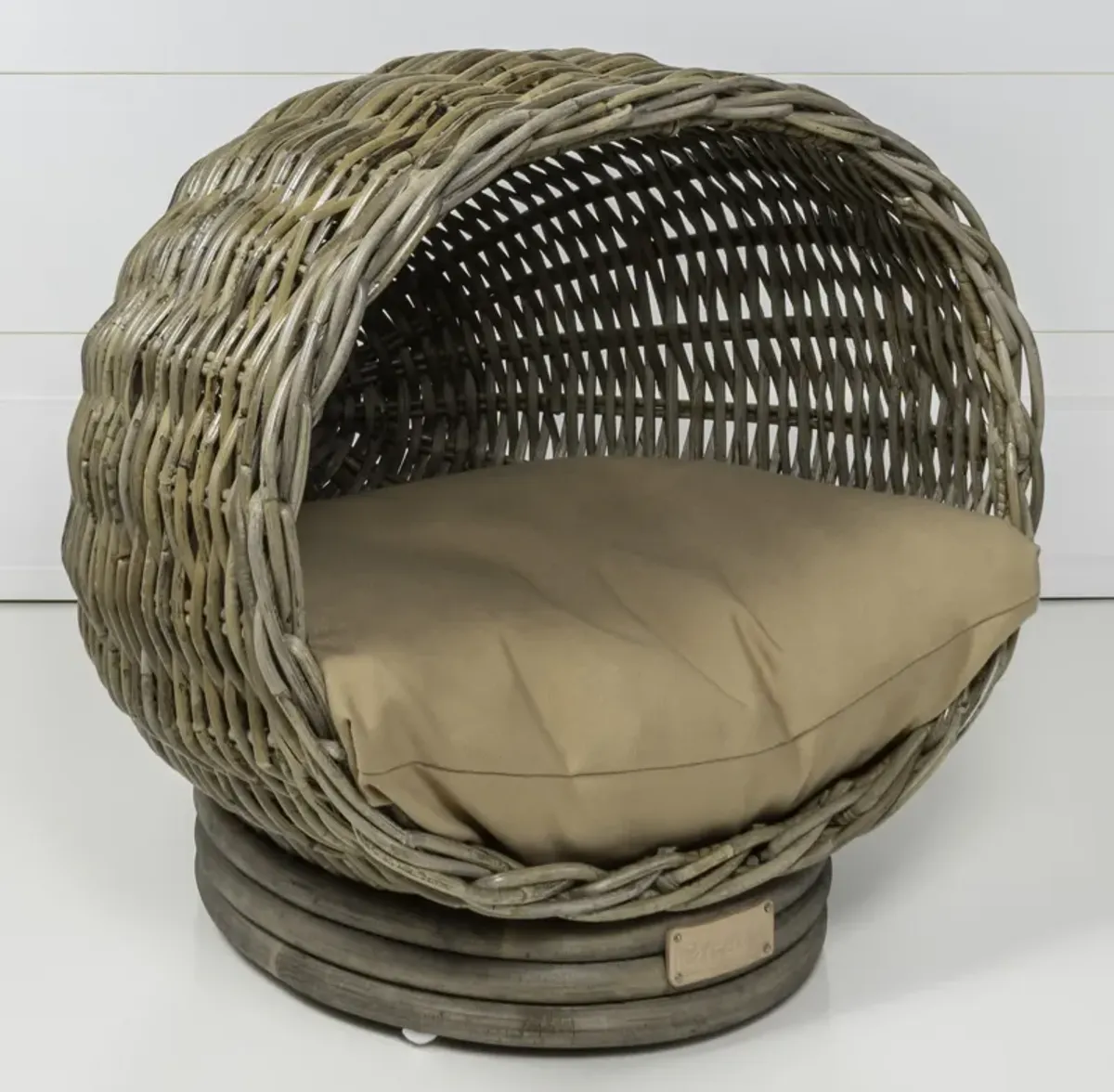 Socket Dome Bohemian Handwoven Rattan Cat Bed with Machine-Washable Cushion