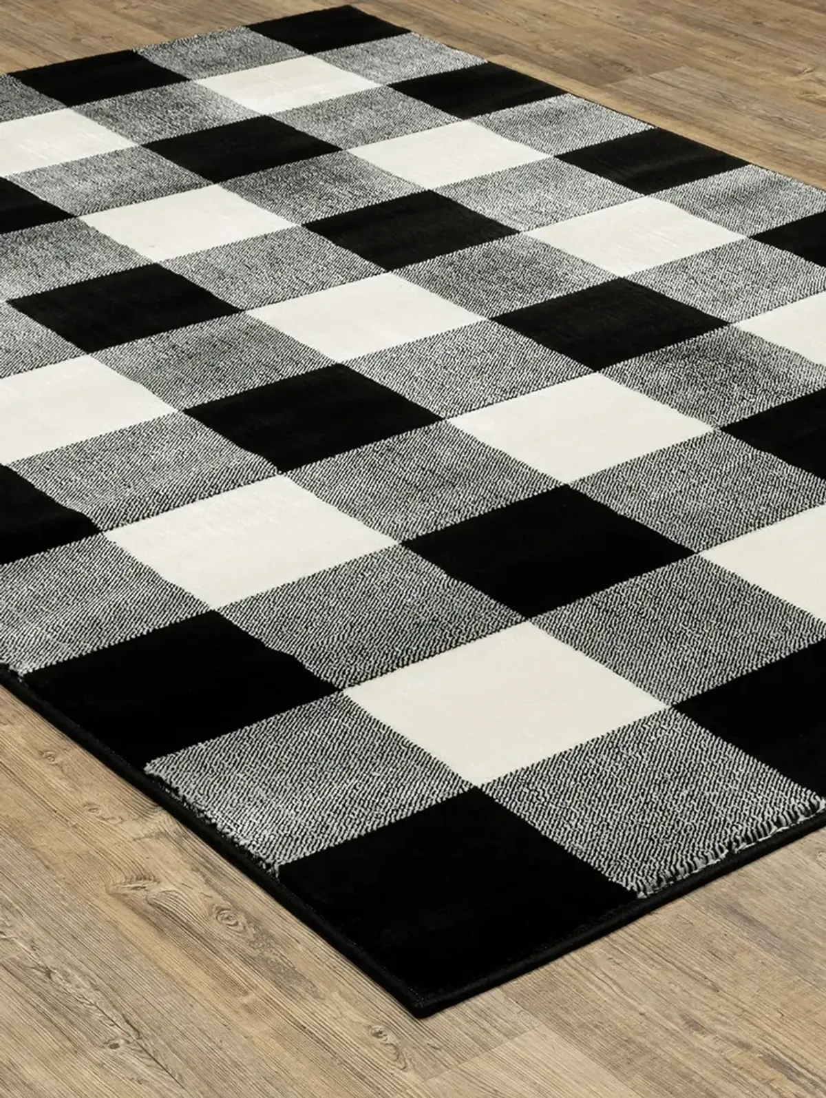 Georgia 7'10" x 10' Black Rug