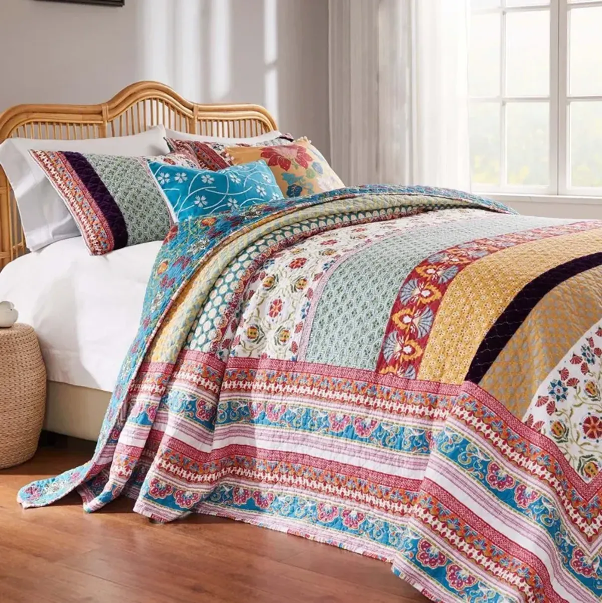 Greenland Home Fashions Thalia Cotton Boho-Style Bedspread Set - Jumbo Sized Reversible Quilt Set