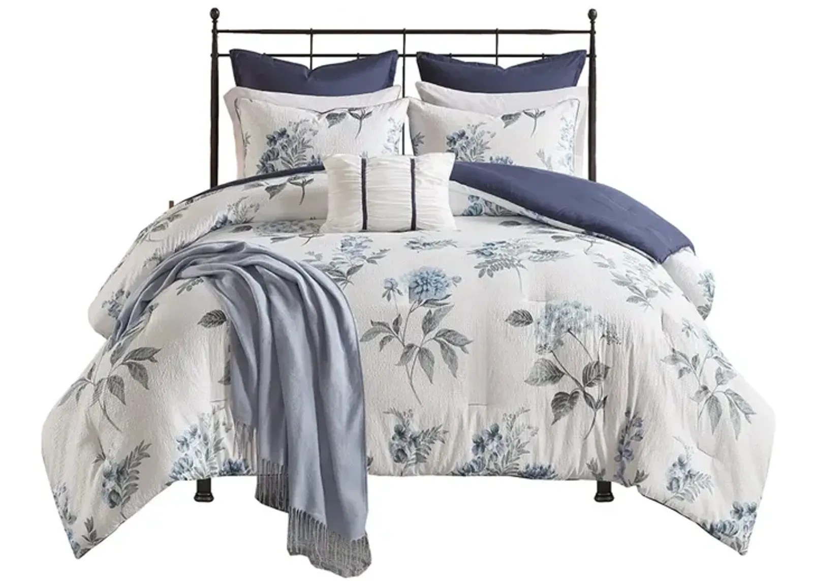 Gracie Mills Marlin 7 Piece Printed Seersucker Comforter Set with Throw Blanket