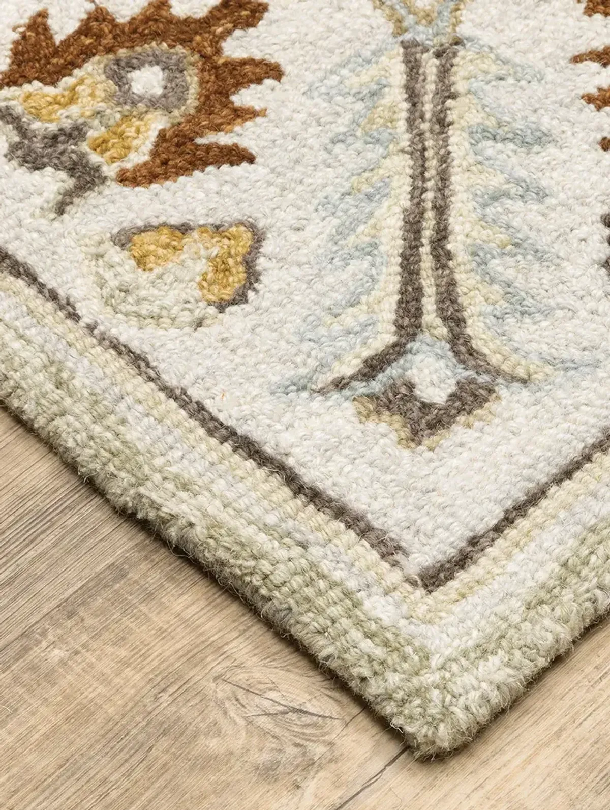 Alfresco 2'6" x 8' Ivory Rug