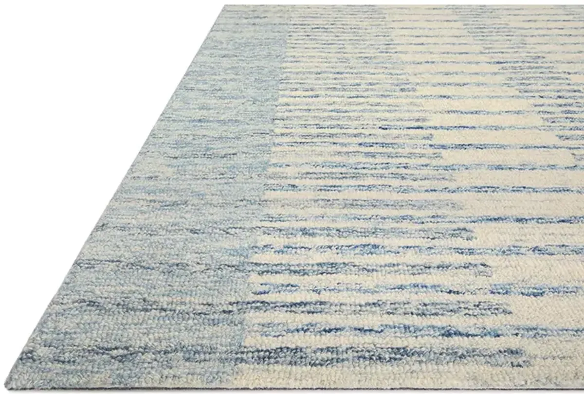 Chris CHR01 2'6" x 9'9" Rug