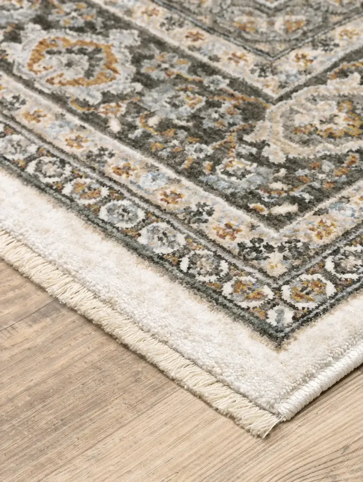 Maharaja 2' x 3' Ivory Rug