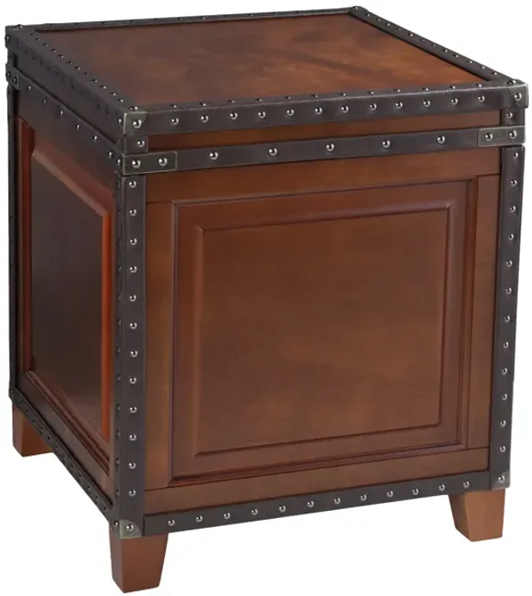 Amherst End Table Trunk