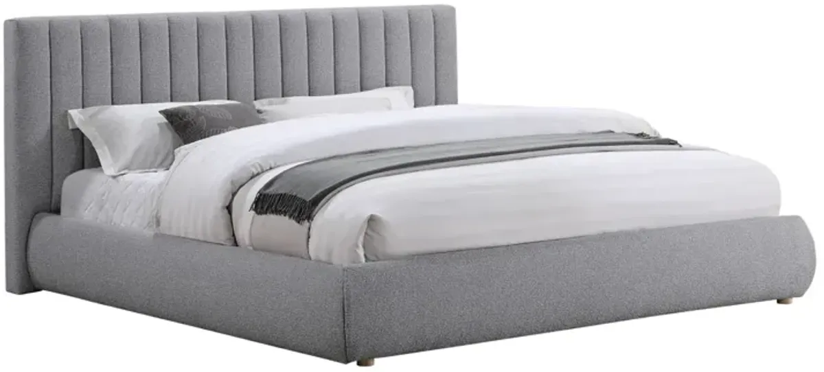 Quinn Queen Platform Bed