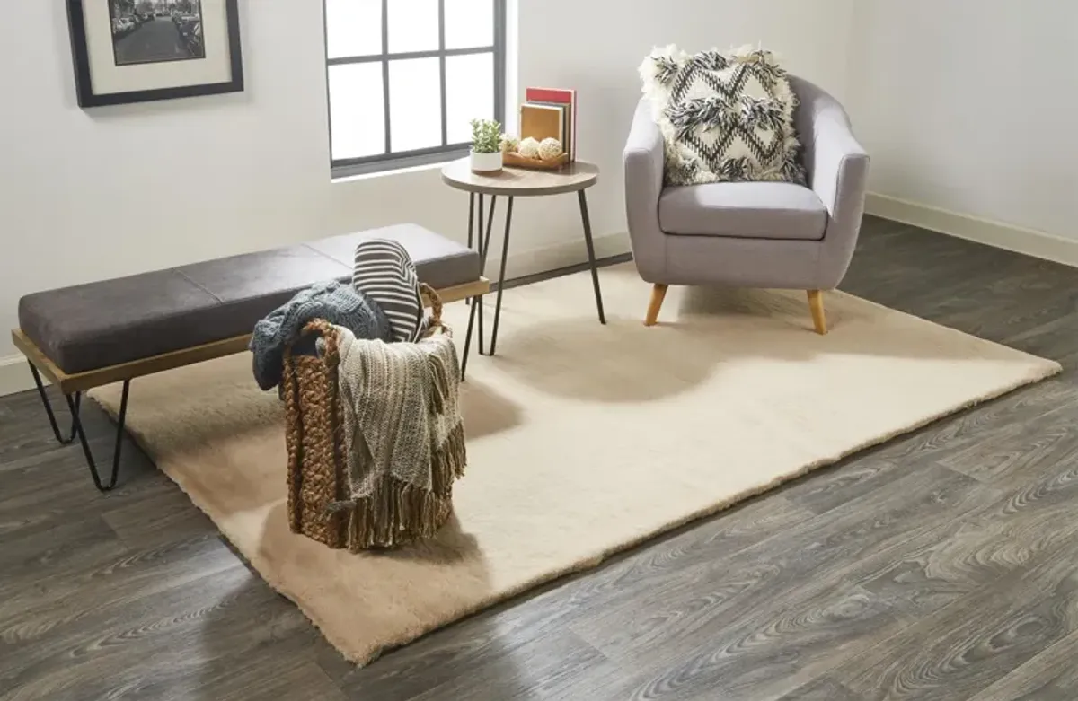 Luxe Velour 4506F Tan 2' x 3' Rug