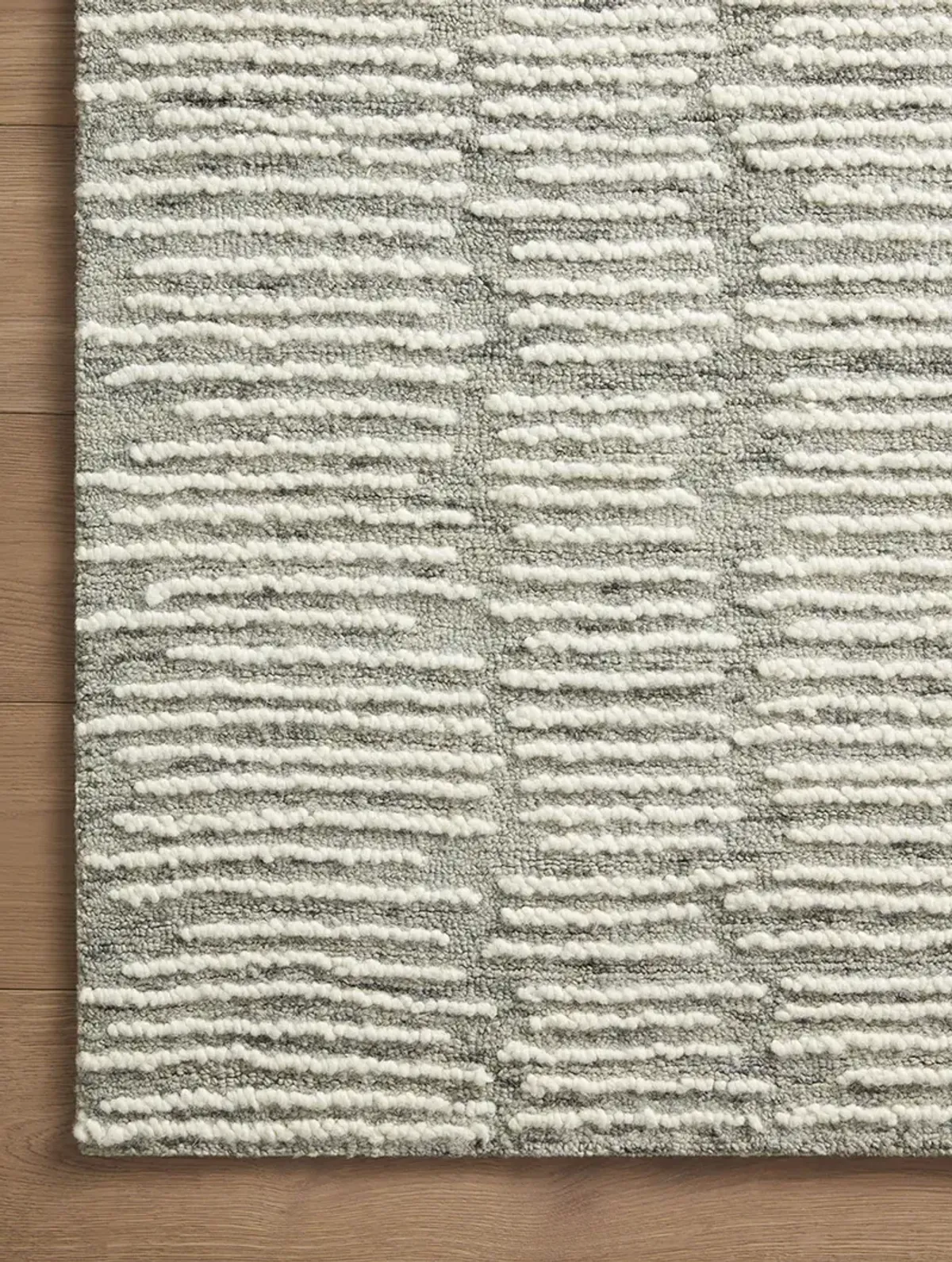 Tallulah TLL-04 Stone / Ivory 11''6" x 15' Rug by