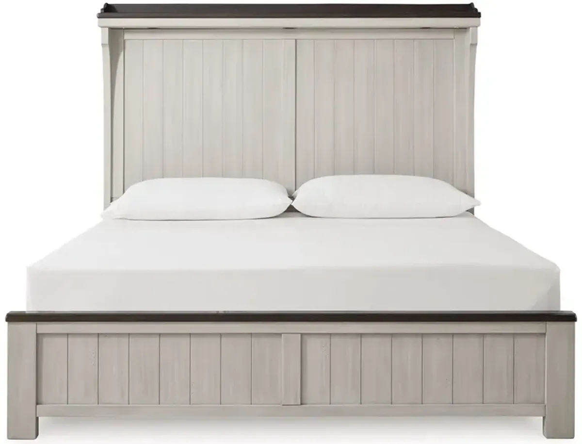 Darborn Queen Panel Bed