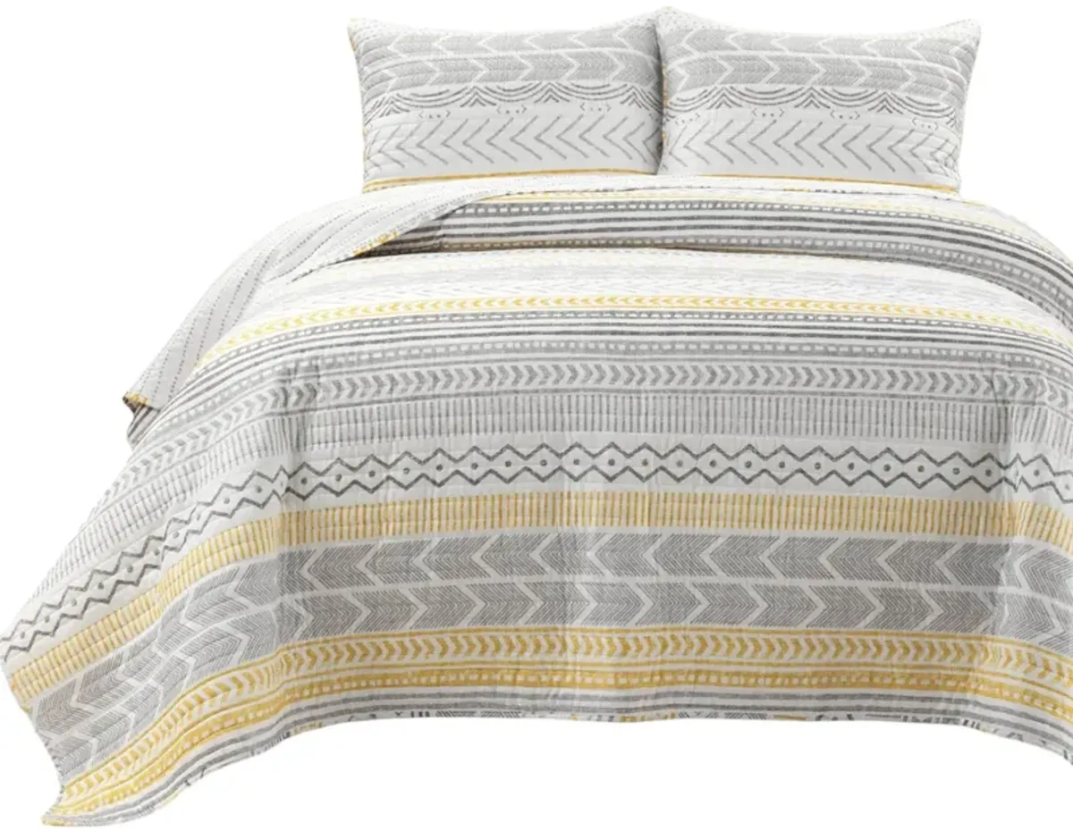 3-Piece Reversible Cotton Quilt Set with Scandinavian Chevron Stripe Pattern, Soft Bedding For Bedroom
