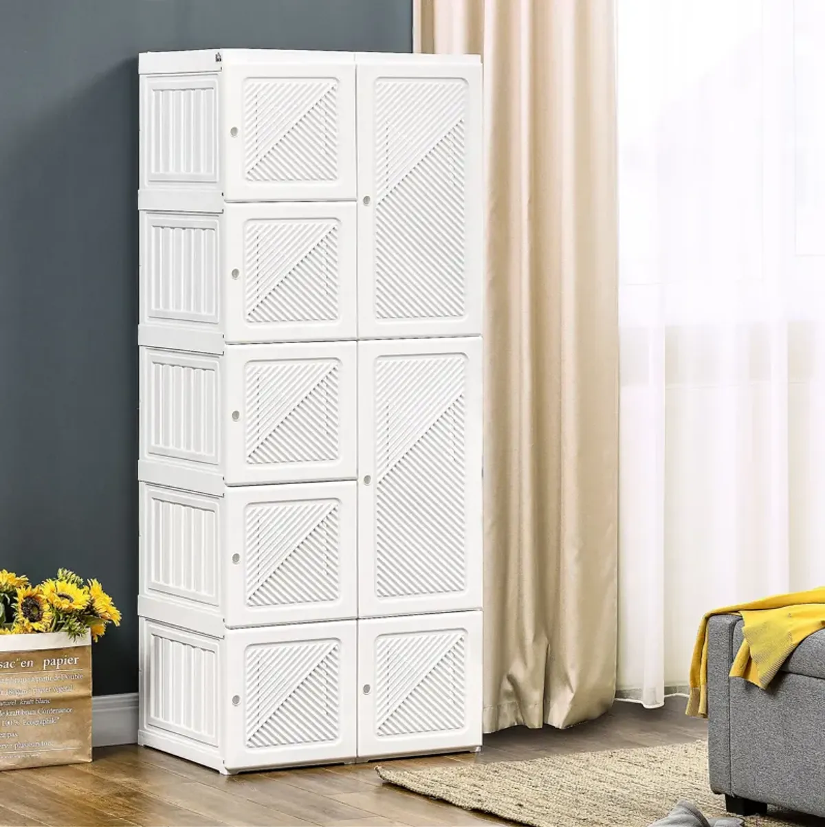 White Clothing Storage: Portable Folding Wardrobe with Magnet Doors