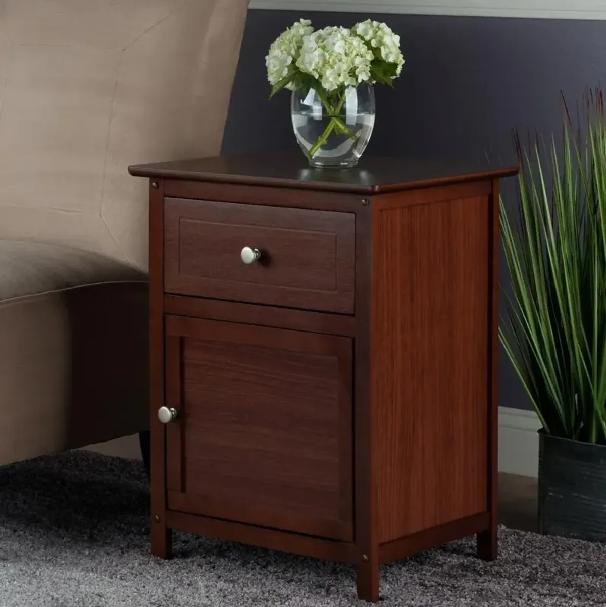 Eugene Accent Table Walnut