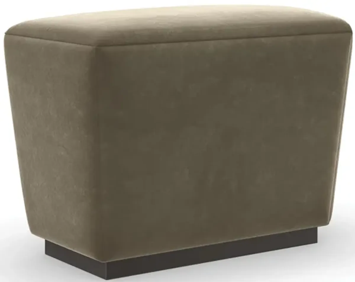 Castor Ottoman