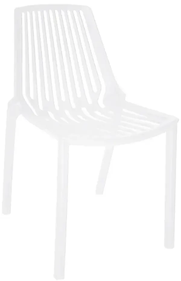 LeisureMod Acken Plastic Stackable Dining Chair