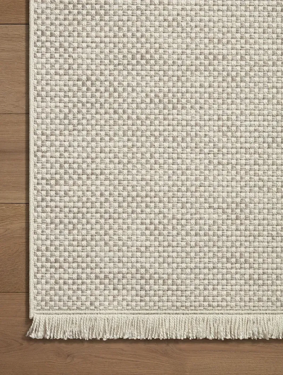 Malibu MAB-05 Ivory / Dove 7''8" x 10' Rug by Amber Lewis