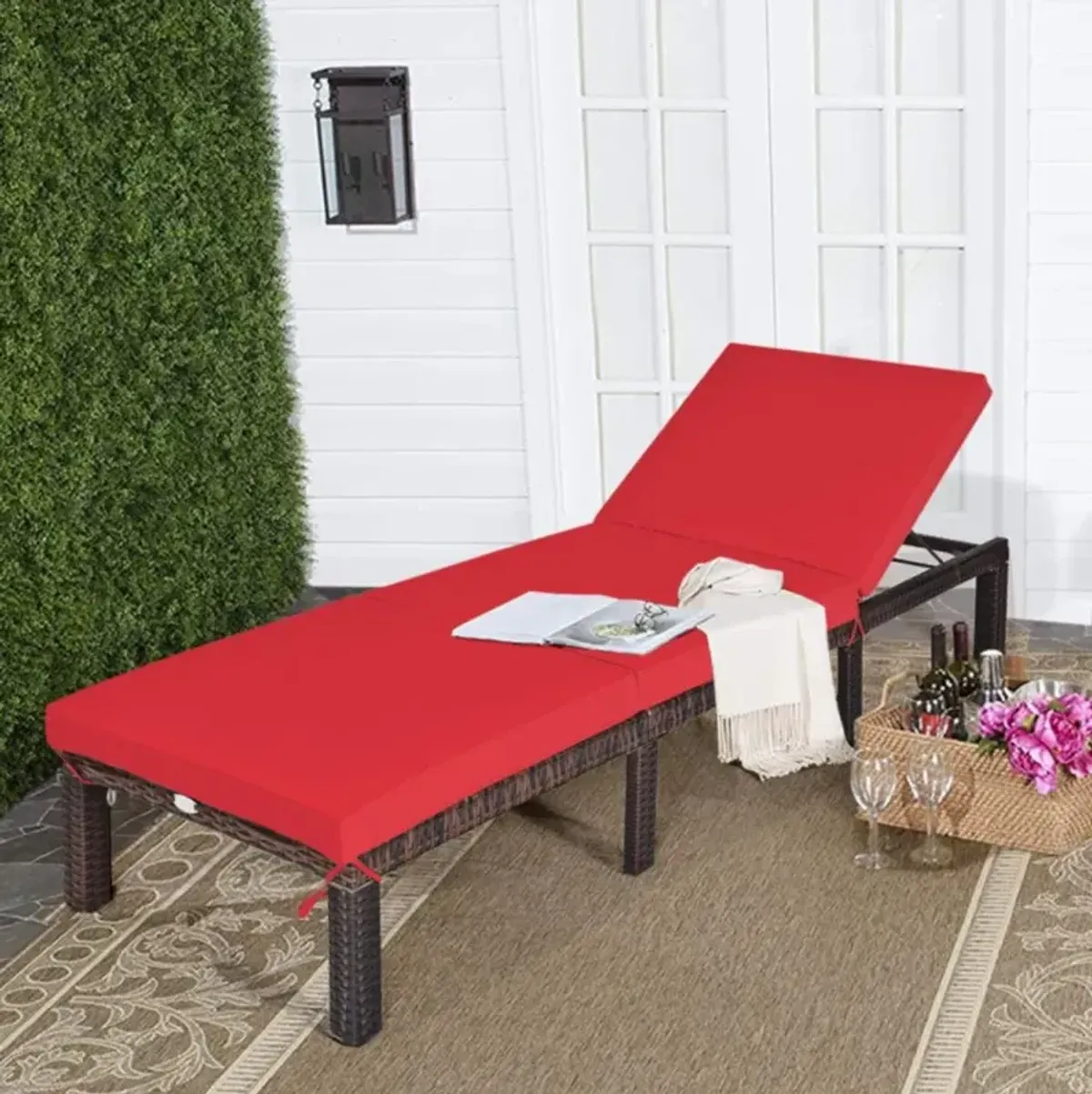 Hivvago Paito Wicker Chaise Lounger with Adjustable Backrest and Cushion