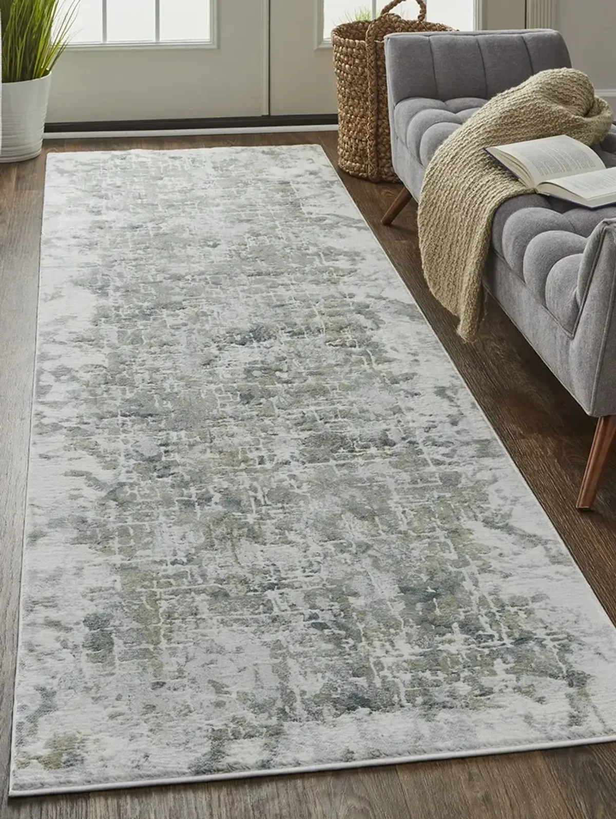 Atwell 3146F Green/Gray/Ivory 3' x 8' Rug