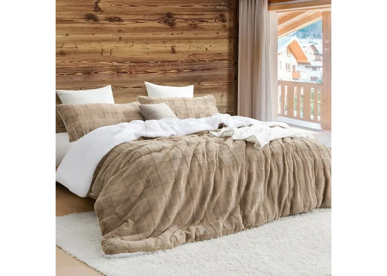 Chunky Bunny Crossing - Coma Inducer� Oversized Comforter Set