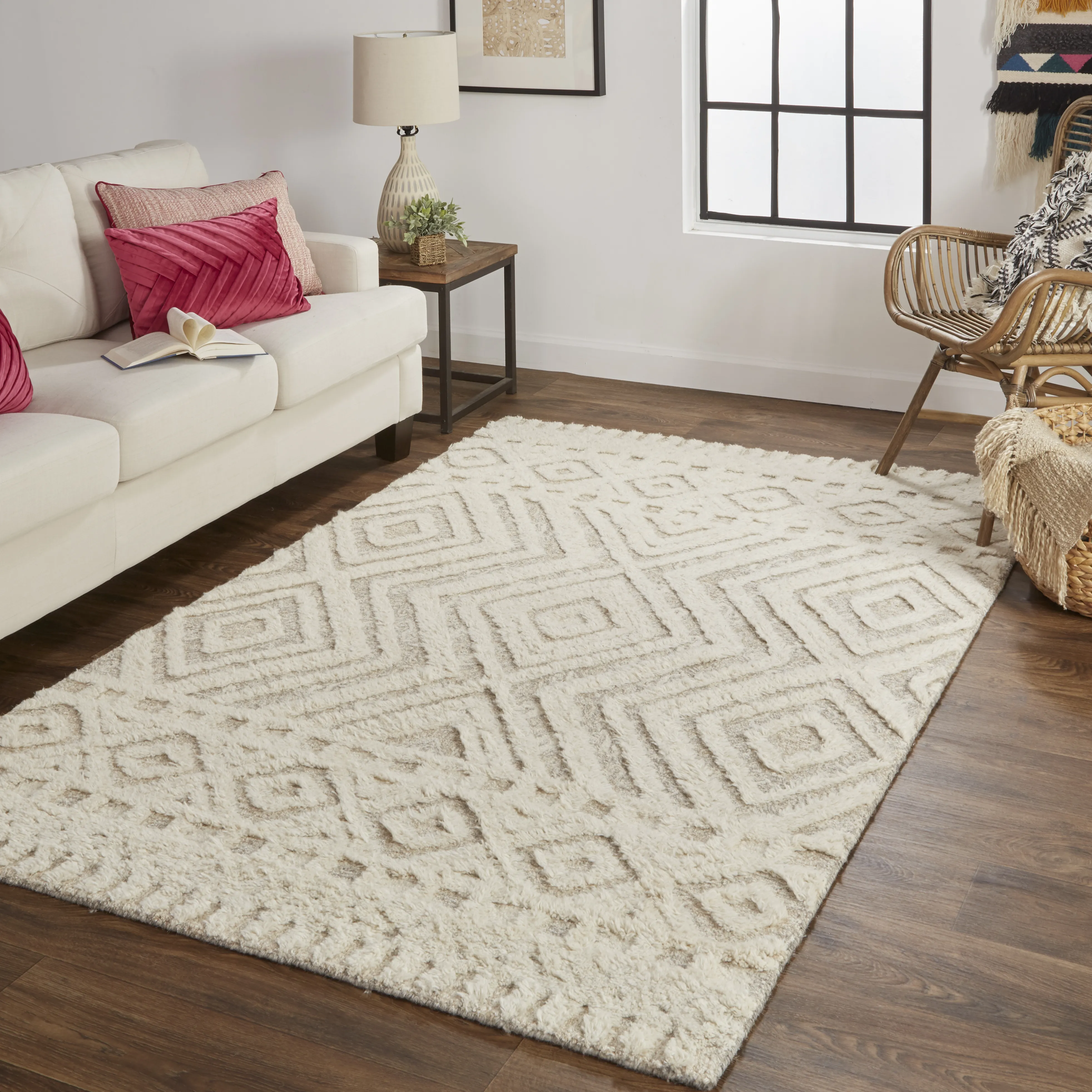 Anica 8010F Ivory/Tan 2' x 3' Rug