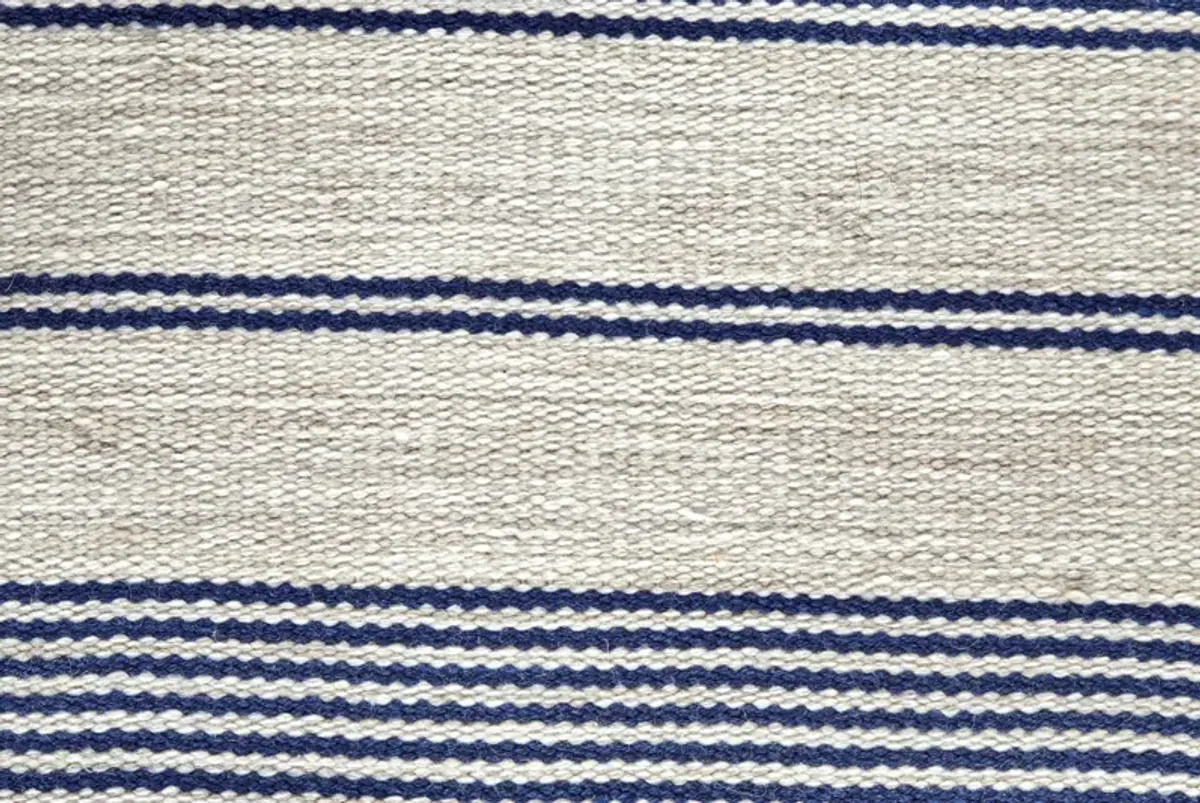 Duprine 0560F White/Ivory/Blue 2' x 3' Rug