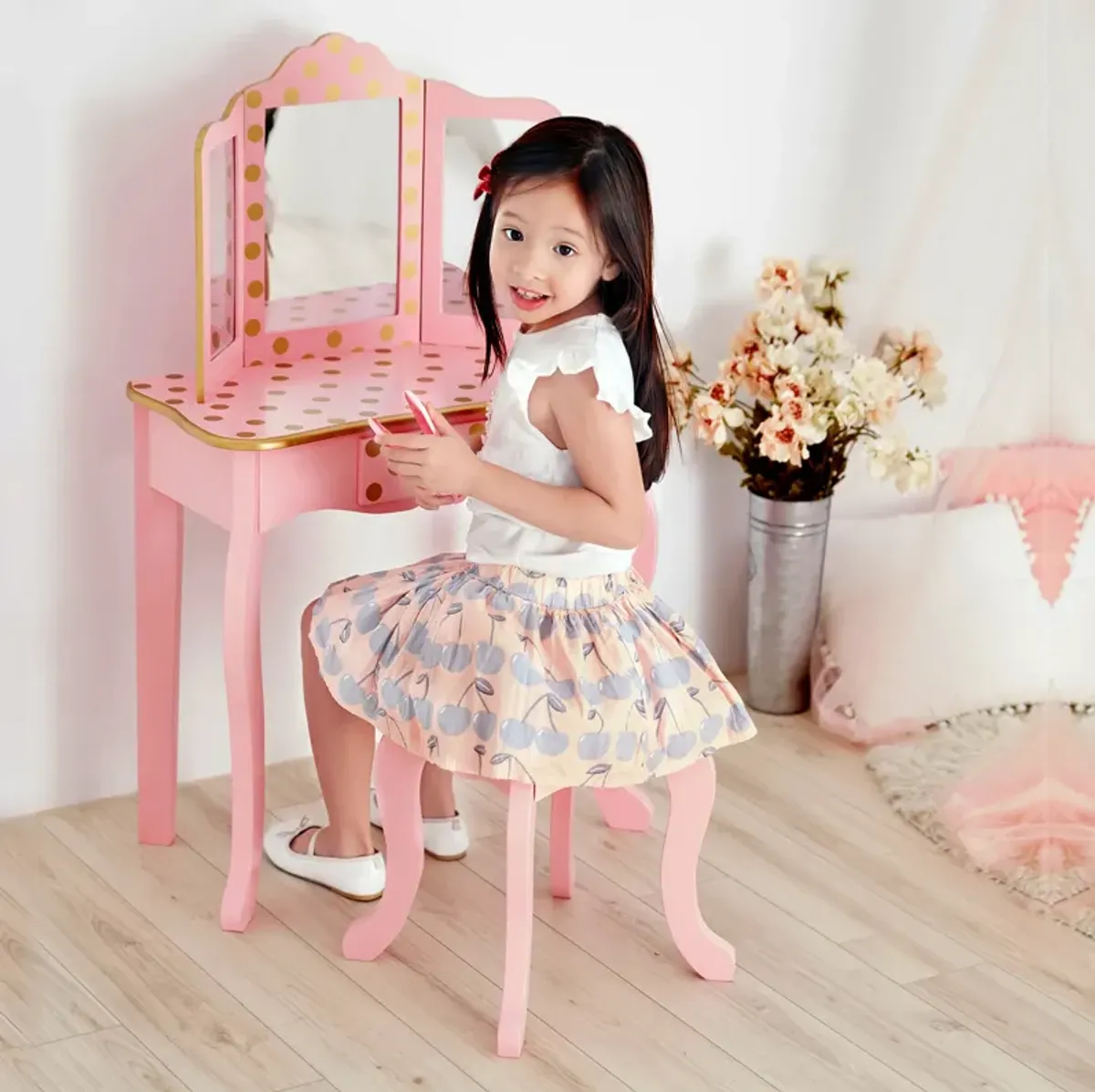 Fantasy Fields - Fashion Polka Dot Prints Gisele Play Vanity Set