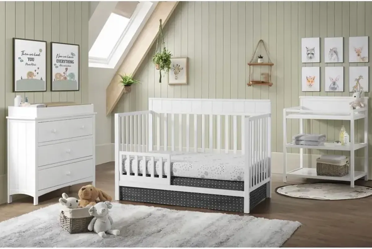 Oxford Baby Logan 4 In 1 Convertible Crib Snow White