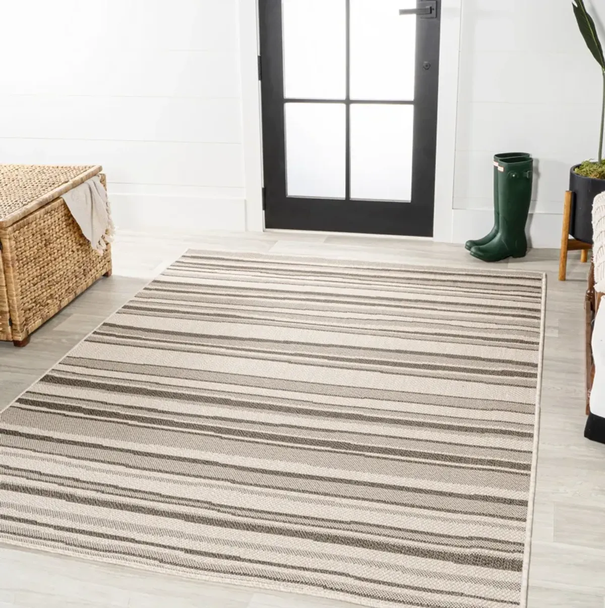 Castara Wavy Stripe Modern Indoor/Outdoor Area Rug