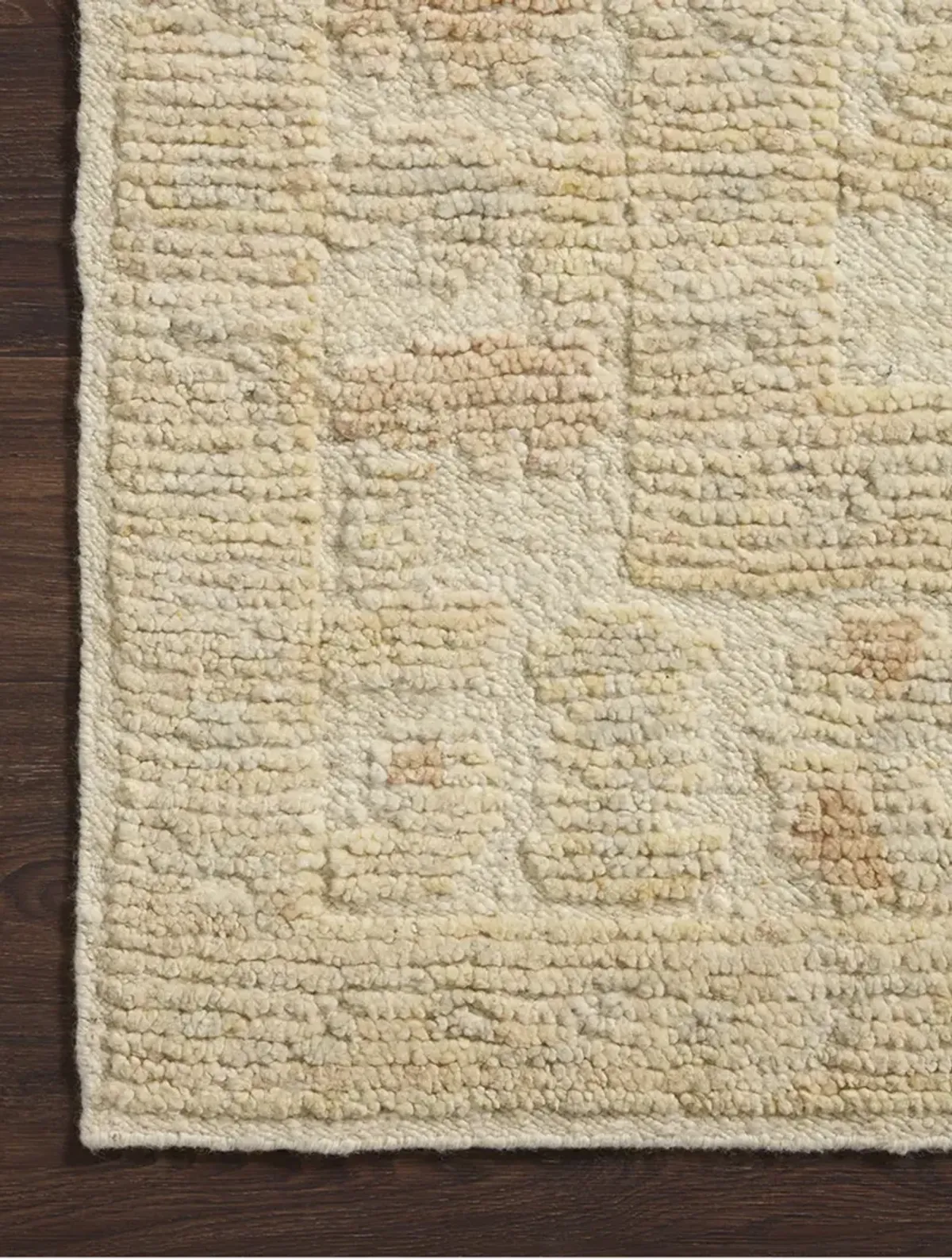 Emilia EMI01 Ivory/Clay 4' x 6' Rug