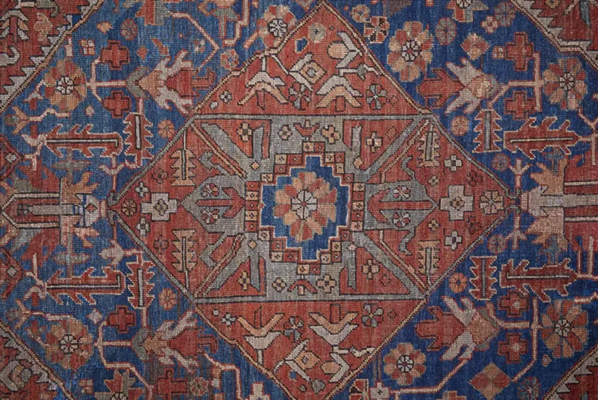 Rawlins 39HQF Red/Tan/Blue 2' x 3' Rug