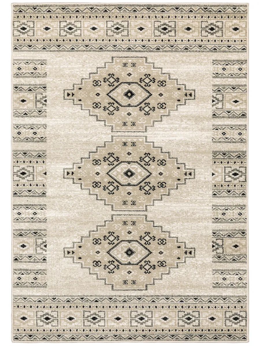 Georgia 3'10" x 5'5" Ivory Rug