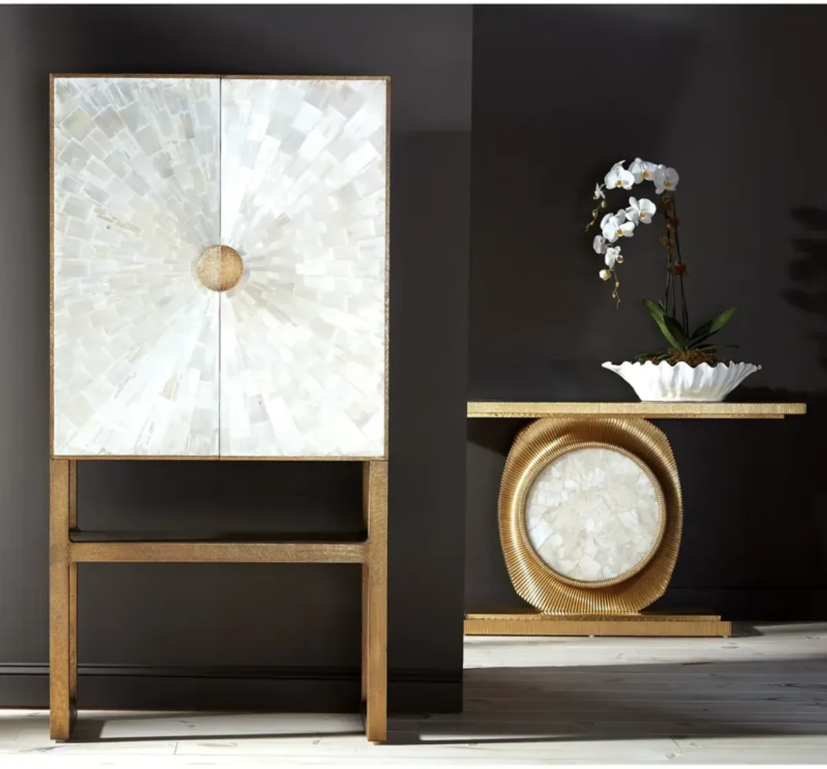 Opera Fluted Console