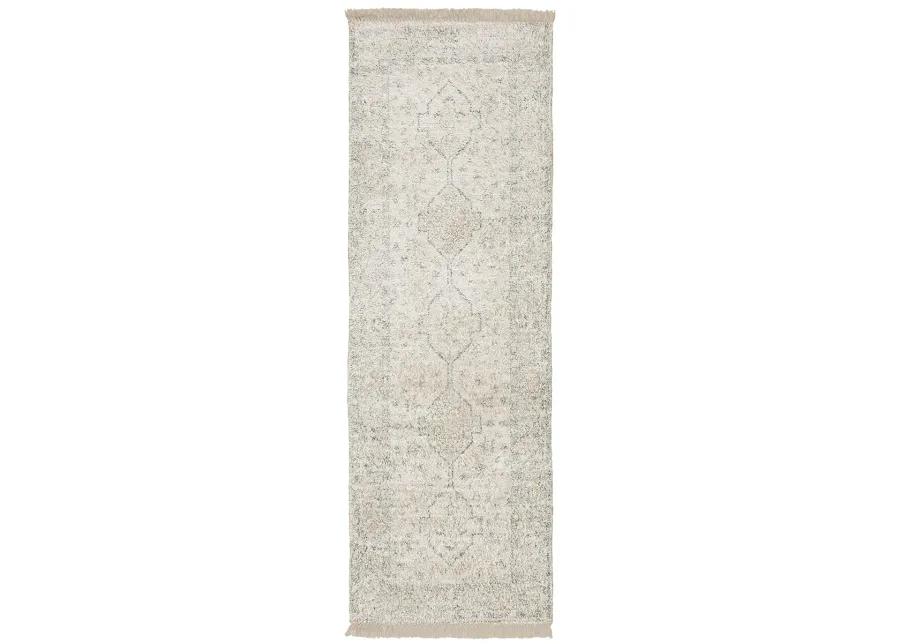 Malabar 2'6" x 8' Beige Rug