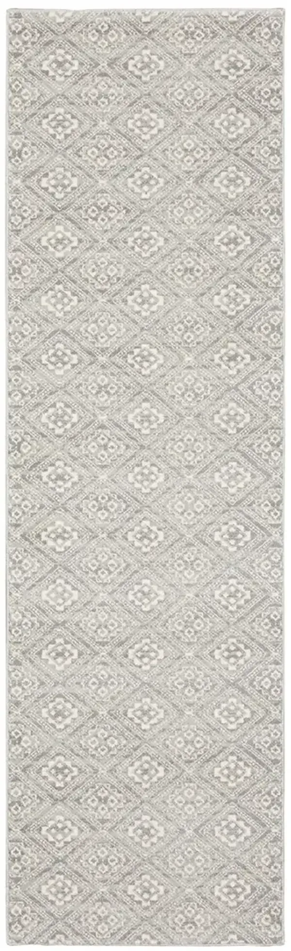 Capistrano 2'3" x 7'6" Grey Rug