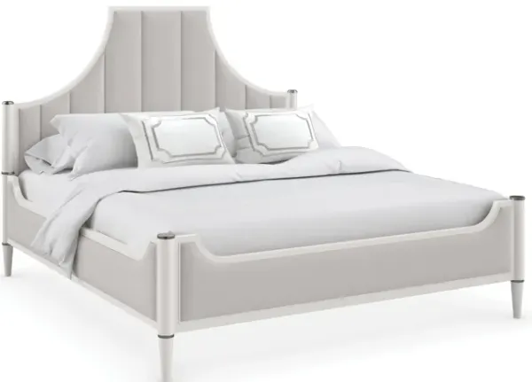 To Post Or Not To Post Queen Bed