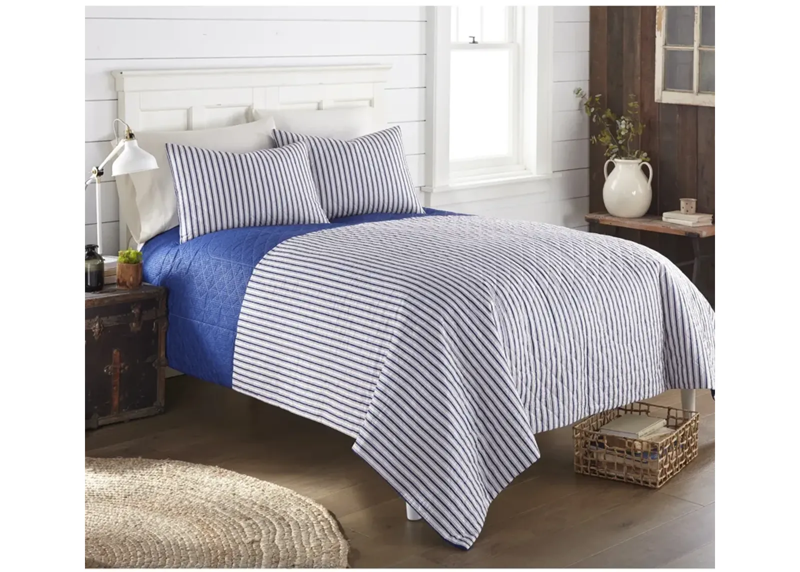 Seersucker 6-in-1 Quilt Set Americana Stripe