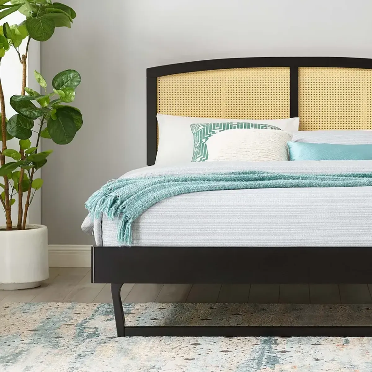 Modway - Sierra Cane and Wood Full Platform Bed with Angular Legs